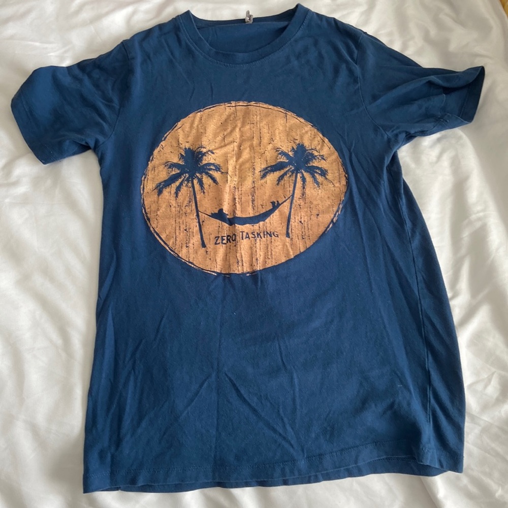 Blue top
